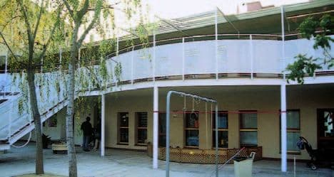 Bressol el Palomar — Patio de escuela bressol