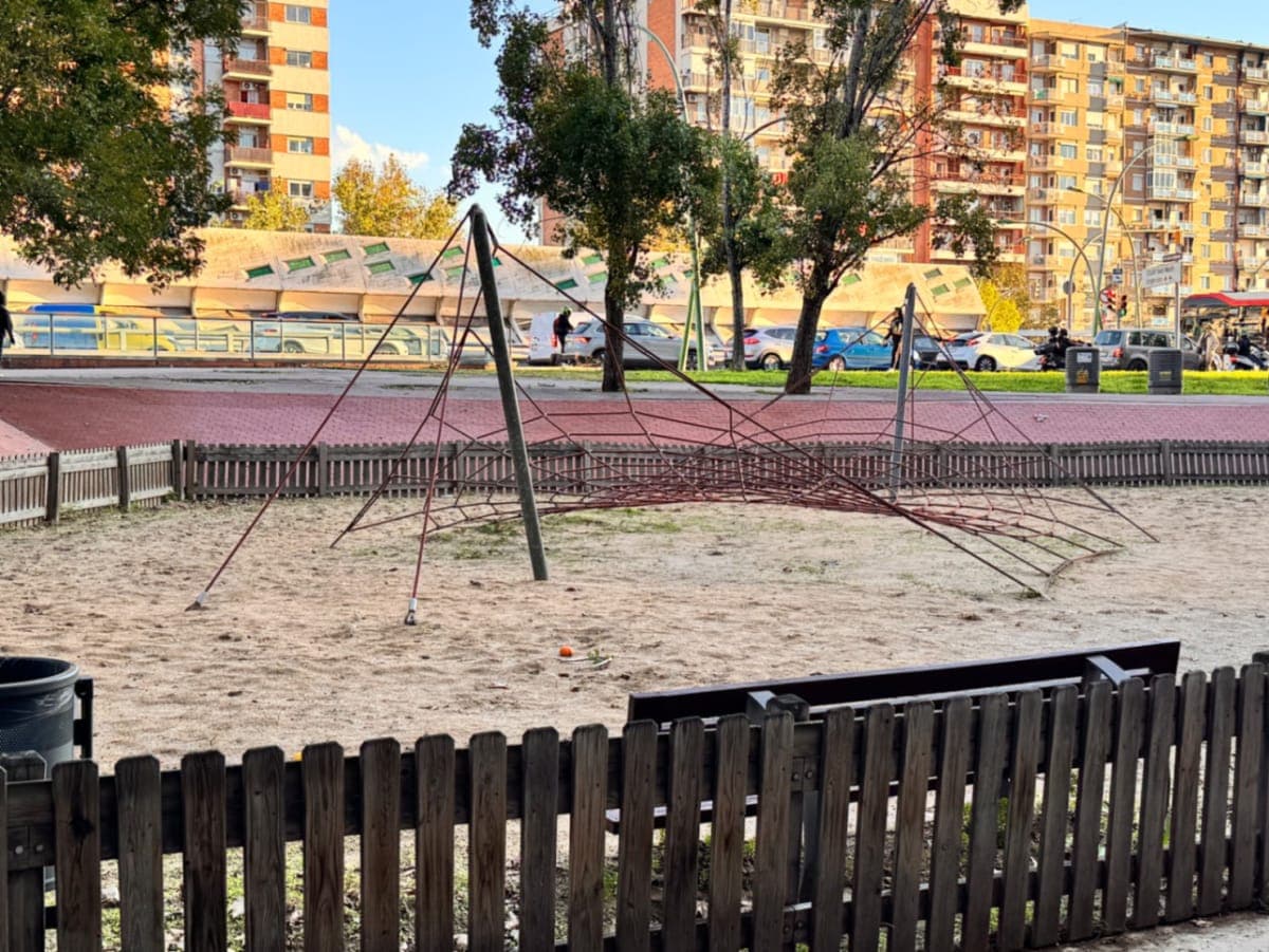 Parque gran vía 987