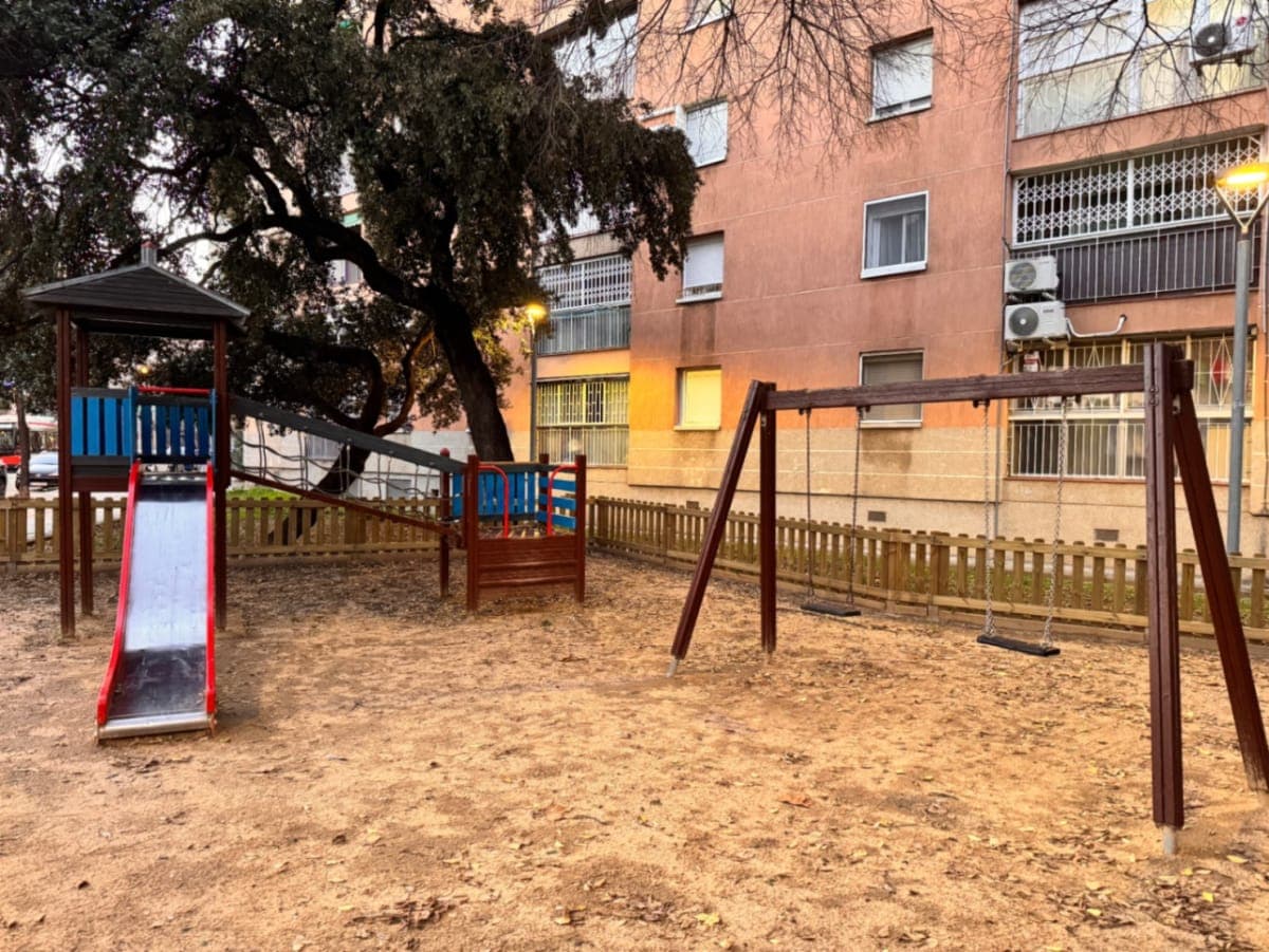 Creu de terme Biscaia de Sant Adrià