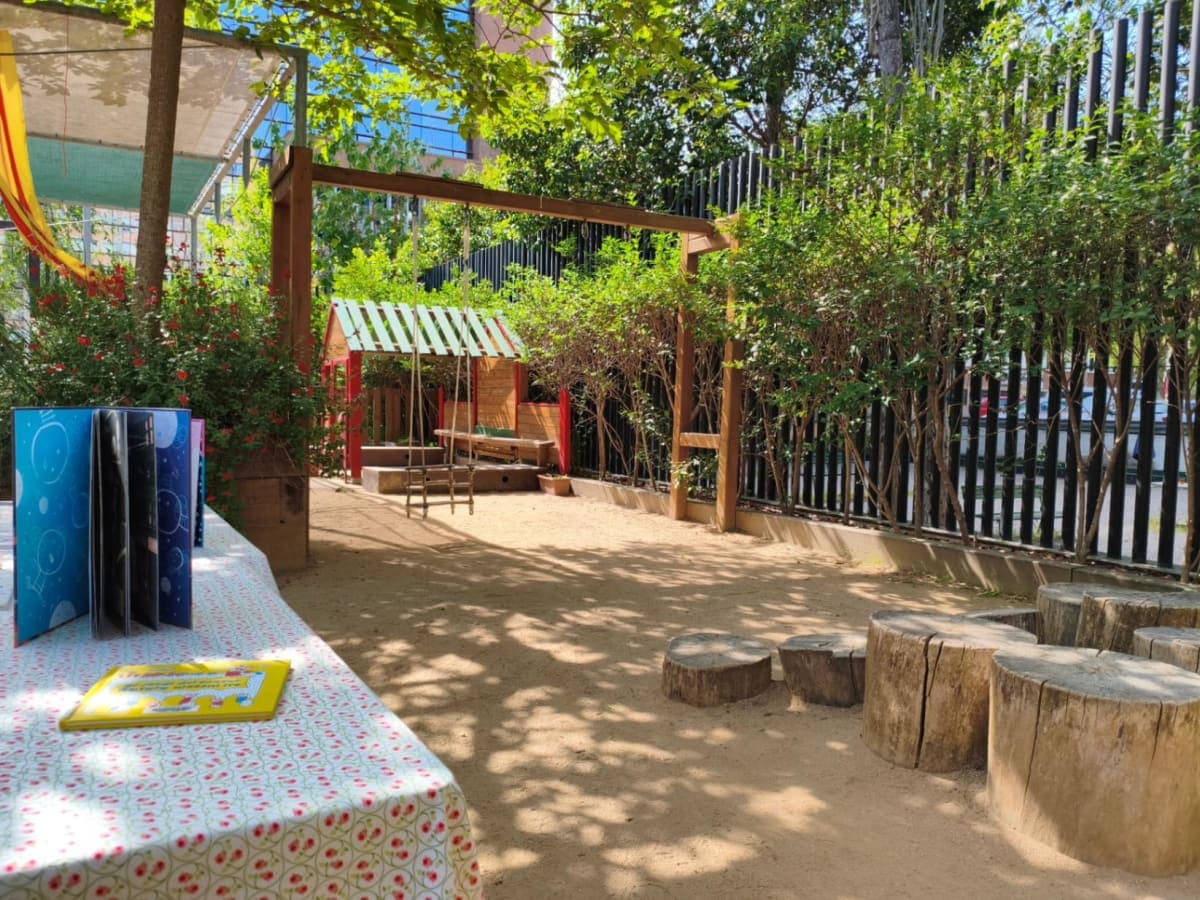 Bressol Poblenou — Patio de escuela bressol